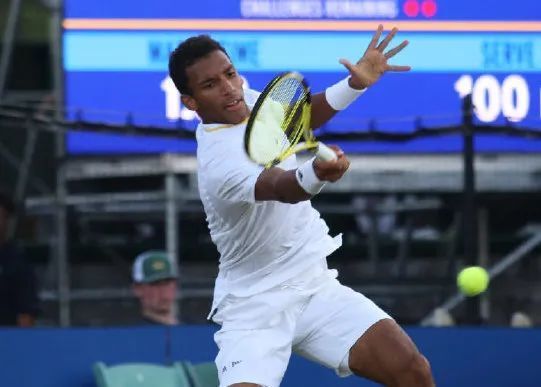 蒂姆爆冷击败加拿大队,精彩发挥引爆全场!的简单介绍 蒂姆爆冷击败加拿大队,精彩发挥引爆全场!的简单介绍